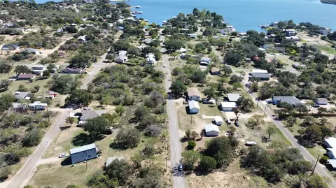 322 Hilldale Dr, Granite Shoals, TX 78654
