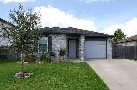 3851 Cherokee Blvd, New Braunfels, TX 78132