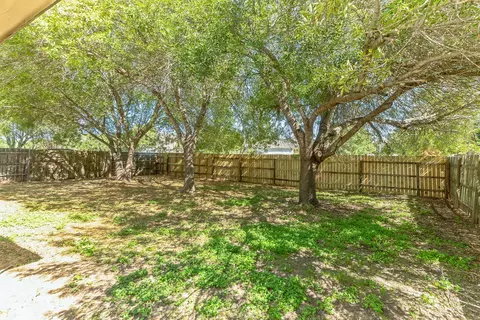 Exterior - 156 Keystone Loop, Kyle, TX 78640 photo 7 of 7
