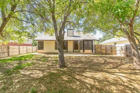 Exterior - 156 Keystone Loop, Kyle, TX 78640 photo 5 of 7