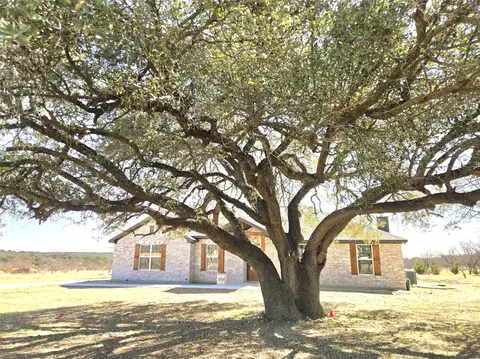 425 County Road 3152, Kempner, TX 76539