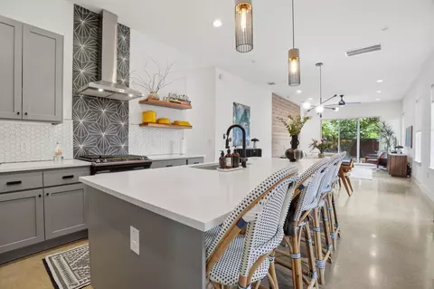 4609 Sara Dr #B, Austin, TX 78721