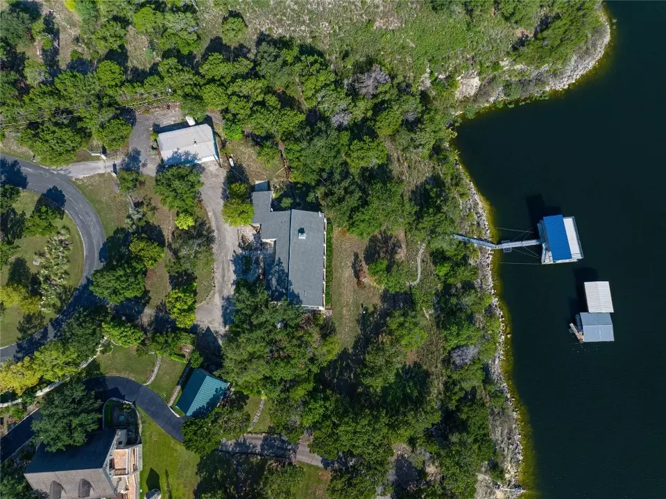 View/Area - 18106 Travis Cir, Lago Vista, TX 78645 photo 10 of 11