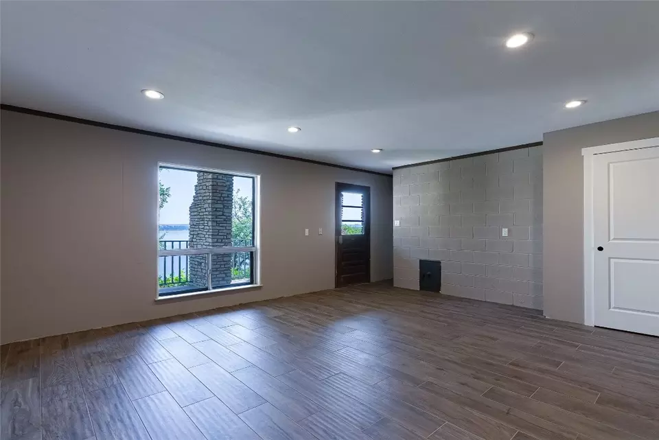 Living - 18106 Travis Cir, Lago Vista, TX 78645 photo 6 of 6
