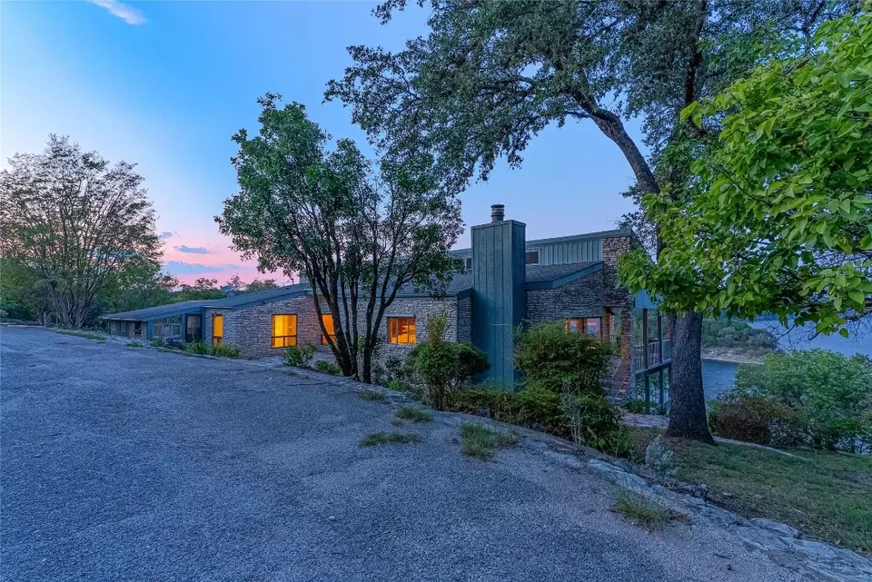 Exterior - 18106 Travis Cir, Lago Vista, TX 78645 photo 1 of 8