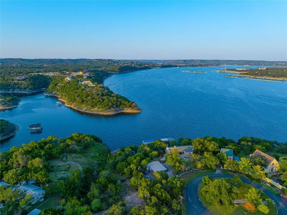 View/Area - 18106 Travis Cir, Lago Vista, TX 78645 photo 8 of 11
