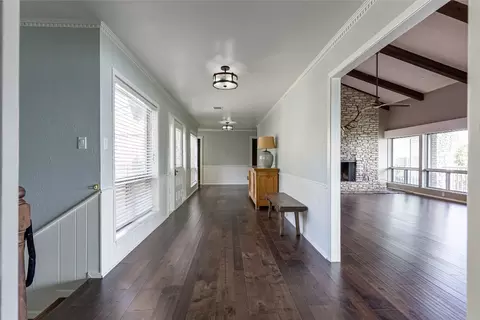 Entry Way - 18106 Travis Cir, Lago Vista, TX 78645 photo 1 of 1