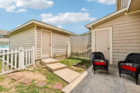 Exterior - 311 Utterback St # A, Kyle, TX 78640 photo 6 of 11