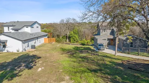 1316 E Applegate Dr, Austin, TX 78753 photo 4