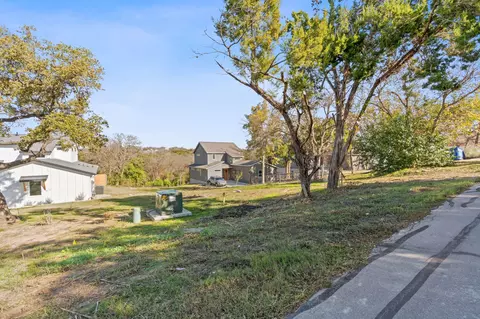 1316 E Applegate Dr, Austin, TX 78753 photo 6