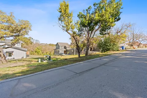 1316 E Applegate Dr, Austin, TX 78753 photo 7