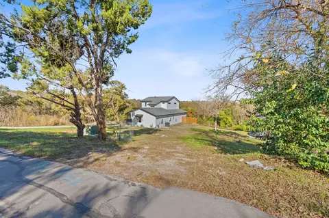 1316 E Applegate Dr, Austin, TX 78753 photo 8