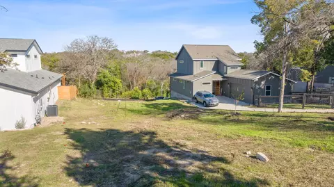 1316 E Applegate Dr, Austin, TX 78753 photo 5