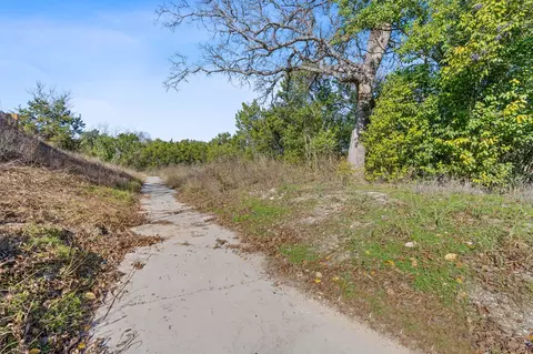 1316 E Applegate Dr, Austin, TX 78753 photo 12