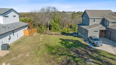 1316 E Applegate Dr, Austin, TX 78753