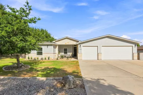 2111 American Dr, Lago Vista, TX 78645