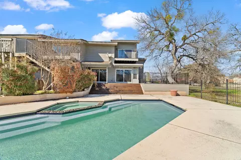207 Free Rein #1, Horseshoe Bay, TX 78657