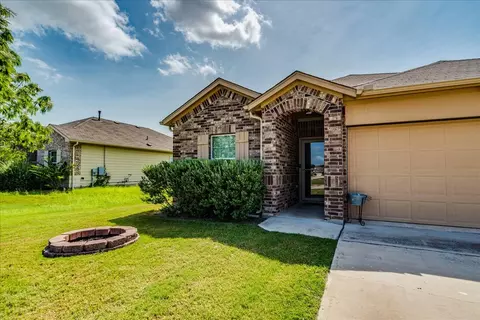 Exterior - 202 Hess Dr, Kyle, TX 78640 photo 3 of 7