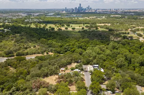 6011 Ponca St, Austin, TX 78741 photo 14