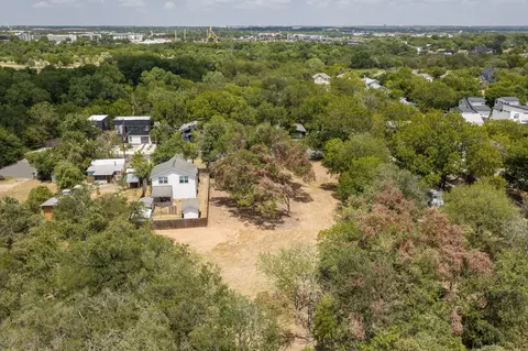 6011 Ponca St, Austin, TX 78741 photo 15