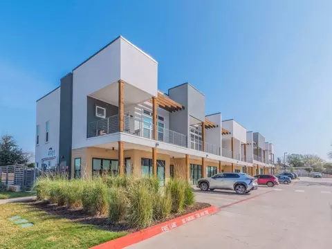 4901 Springdale Rd #103, Austin, TX 78723