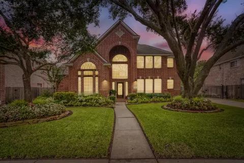 17335 W Copper Lakes Dr, Houston, TX 77095