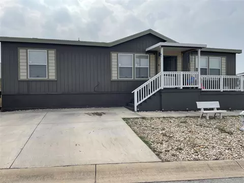 269 Featherstone Dr, Converse, TX 78109