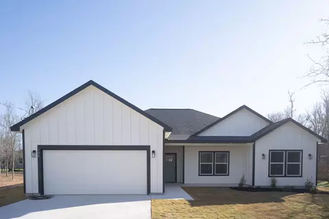 108 Keahi Ct, Bastrop, TX 78602