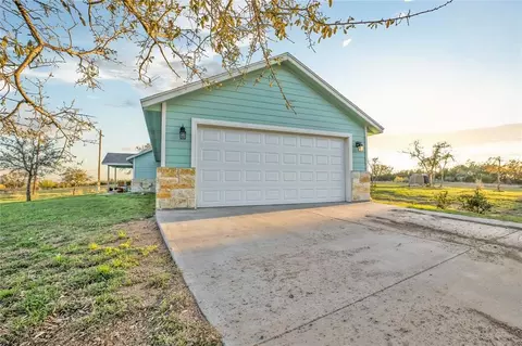 Exterior - 220 Three Creeks Dr, Bertram, TX 78605 photo 2 of 11