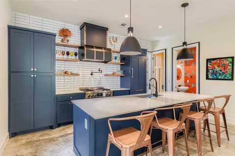1604 Greenwood Ave #A, Austin, TX 78721