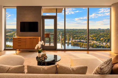 44 East Ave #2101, Austin, TX 78701