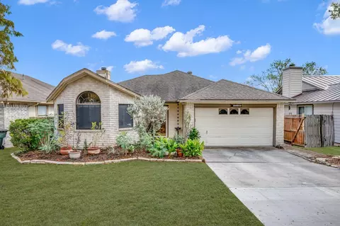 1133 Lago Vista St, San Marcos, TX 78666