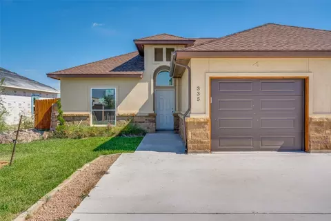335 Navarro Way #26A, Seguin, TX 78155