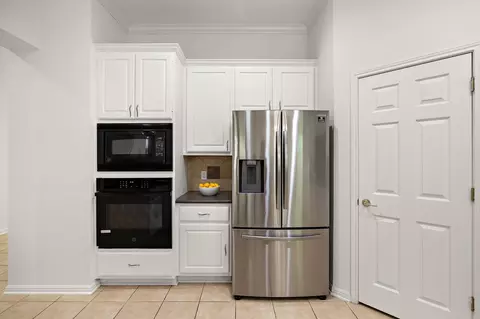Kitchen - 16308 Double Eagle Dr, Austin, TX 78717 photo 7 of 7