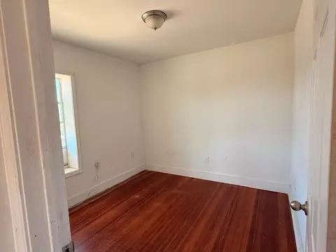 Bedroom - 323 E Avenue C Ave, Robstown, TX 78380 photo 1 of 7