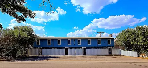 8616 Putnam Dr, Austin, TX 78757