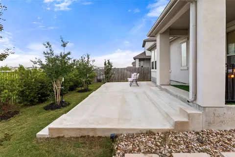 Exterior - 113 Dycus Bnd, Liberty Hill, TX 78642 photo 6 of 9