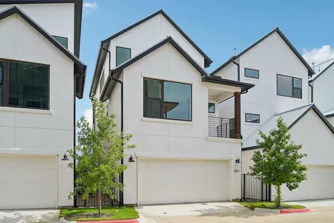 Exterior - 9103 Cattle Baron Path, Austin, TX 78747 photo 4 of 15