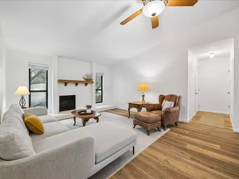 4159 Steck Ave #214, Austin, TX 78759