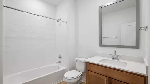 Bath - 433 Eagle Canyon Dr, Leander, TX 78641 photo 5 of 5