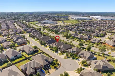 View/Area - 381 Betony Loop, Buda, TX 78610 photo 5 of 11