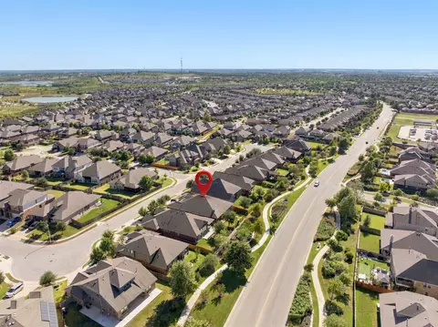 View/Area - 381 Betony Loop, Buda, TX 78610 photo 6 of 11