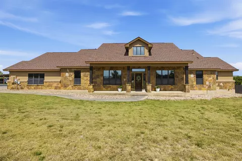 116 Sarahs Ln, Liberty Hill, TX 78642