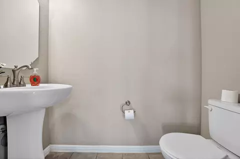 Bath - 1440 Brooks Way, Leander, TX 78641 photo 1 of 3