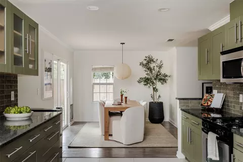 2811 W Fresco Dr, Austin, TX 78731
