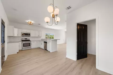 Entry Way - 5408 Downs Dr, Austin, TX 78721 photo 1 of 1
