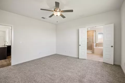 Bedroom - 228 Gus Loop, Georgetown, TX 78626 photo 2 of 9