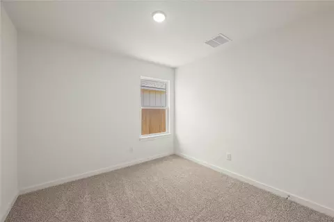 228 Gus Loop, Georgetown, TX 78626 photo 7