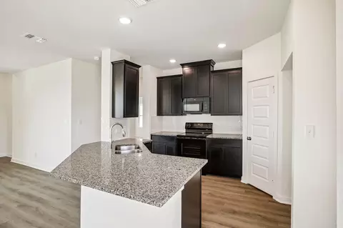 Kitchen - 228 Gus Loop, Georgetown, TX 78626 photo 1 of 5