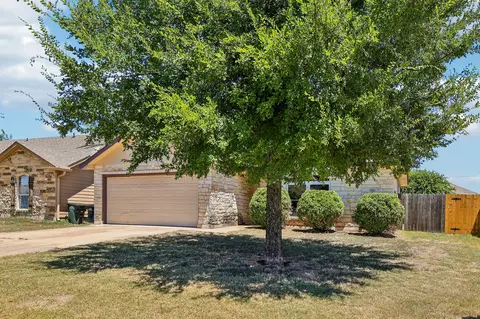 Exterior - 224 Copper Ln, Jarrell, TX 76537 photo 3 of 6